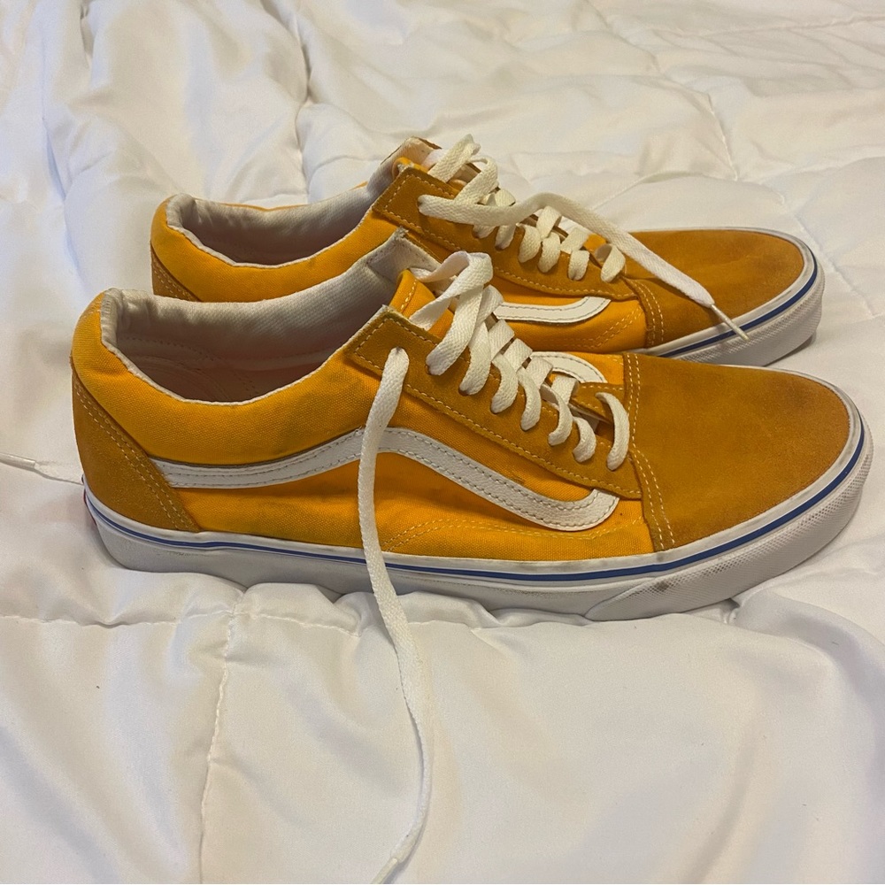 “Neon Blazing Orange” Vans Old Skool - Size 11